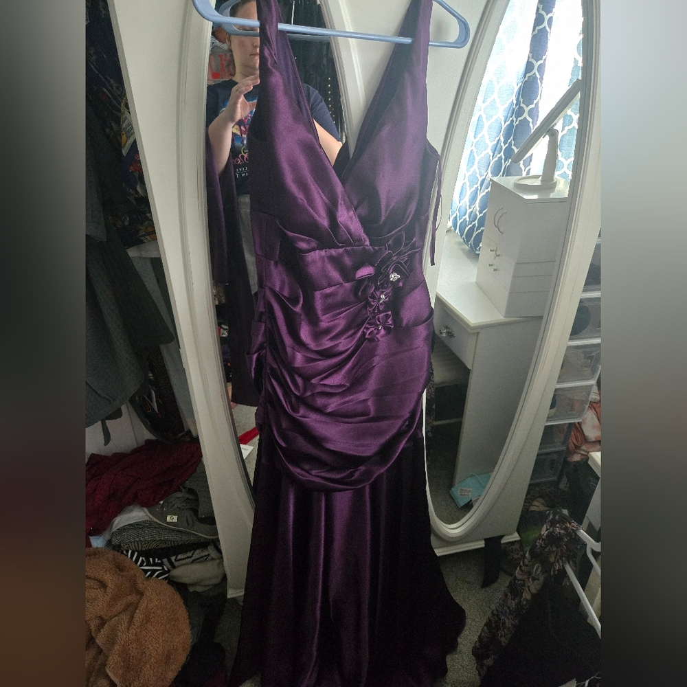 Luxurious Deep Purple Prom Dress
